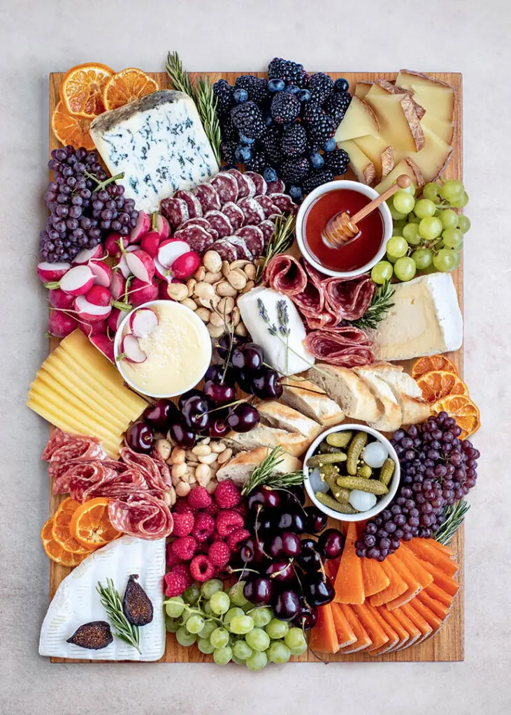 How to make a charcuterie board