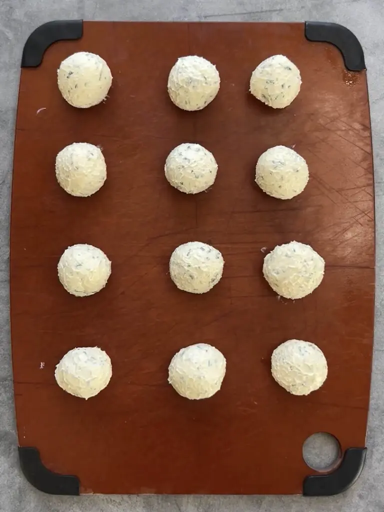 turkey cheese ball step 3