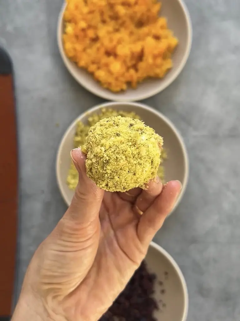 turkey cheese ball step 4