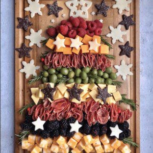 christmas tree charcuterie board