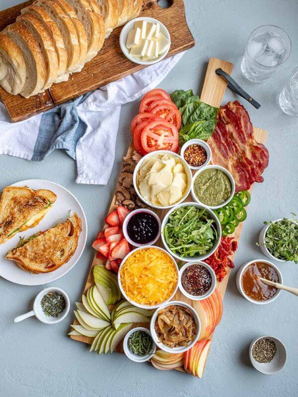 adult grilled cheese bar