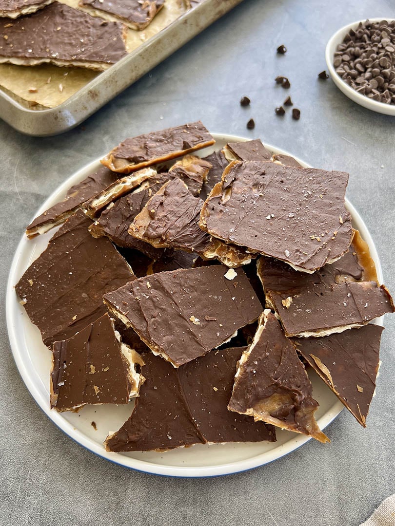 Matzo Crack Recipe | Matzah Crack |Ain't Too Proud To Meg
