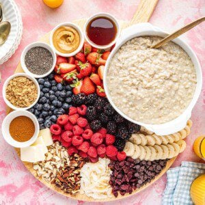 oatmeal breakfast ideas with oatmeal toppings