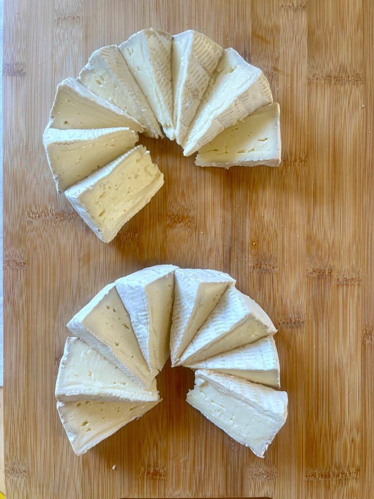 how to cut kirkland Brie