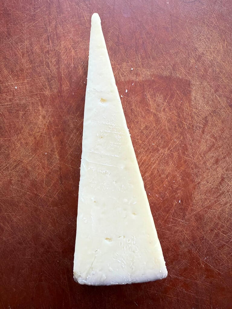 Creamy Toscano Cheese Soaked in Syrah 2