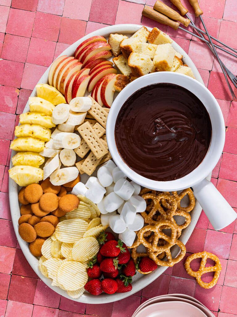 chocolate fondue & fruit dippers