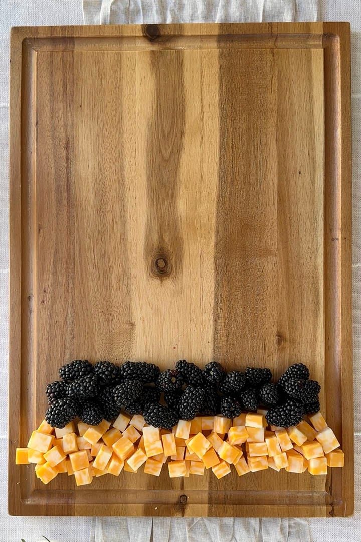 Christmas Tree Charcuterie Board | Ain't Too Proud To Meg