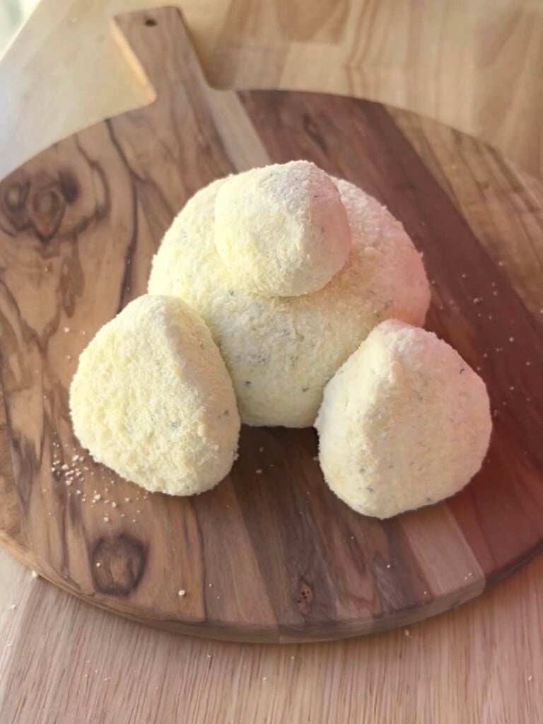 easter bunny cheese ball step 3