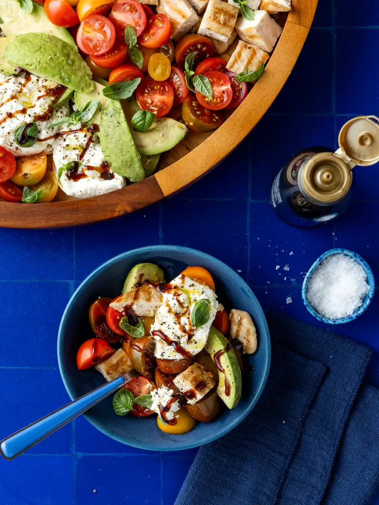 how to eat a burrata caprese salad
