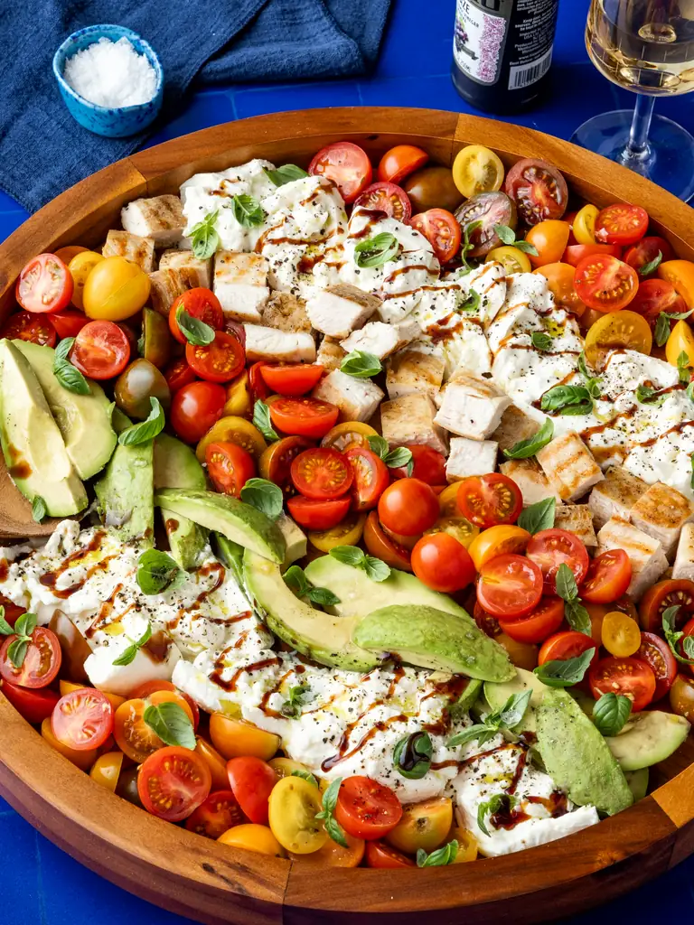 burrata caprese salad with chicken